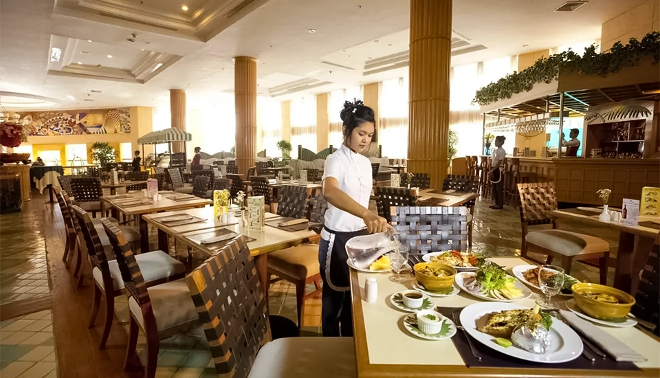 هتل جامتین پالم بیچ پاتایا